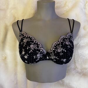 Elegant polka dot flowers embroider black  Lace Bra New without tags